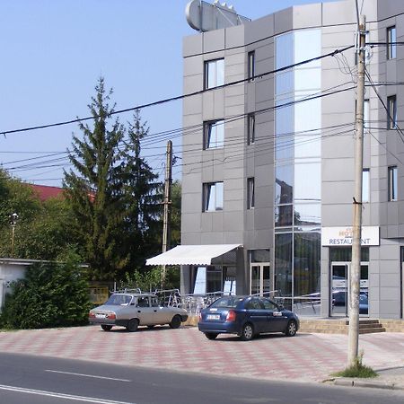 Hotel Sorelo Piteşti Exterior foto
